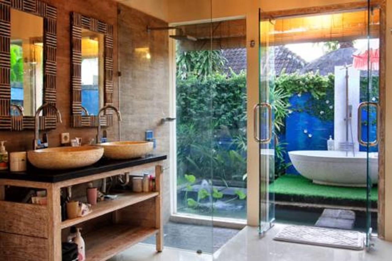 Bamboo Moon Villas Sanur Exterior foto