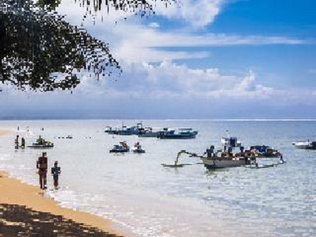 Bamboo Moon Villas Sanur Exterior foto