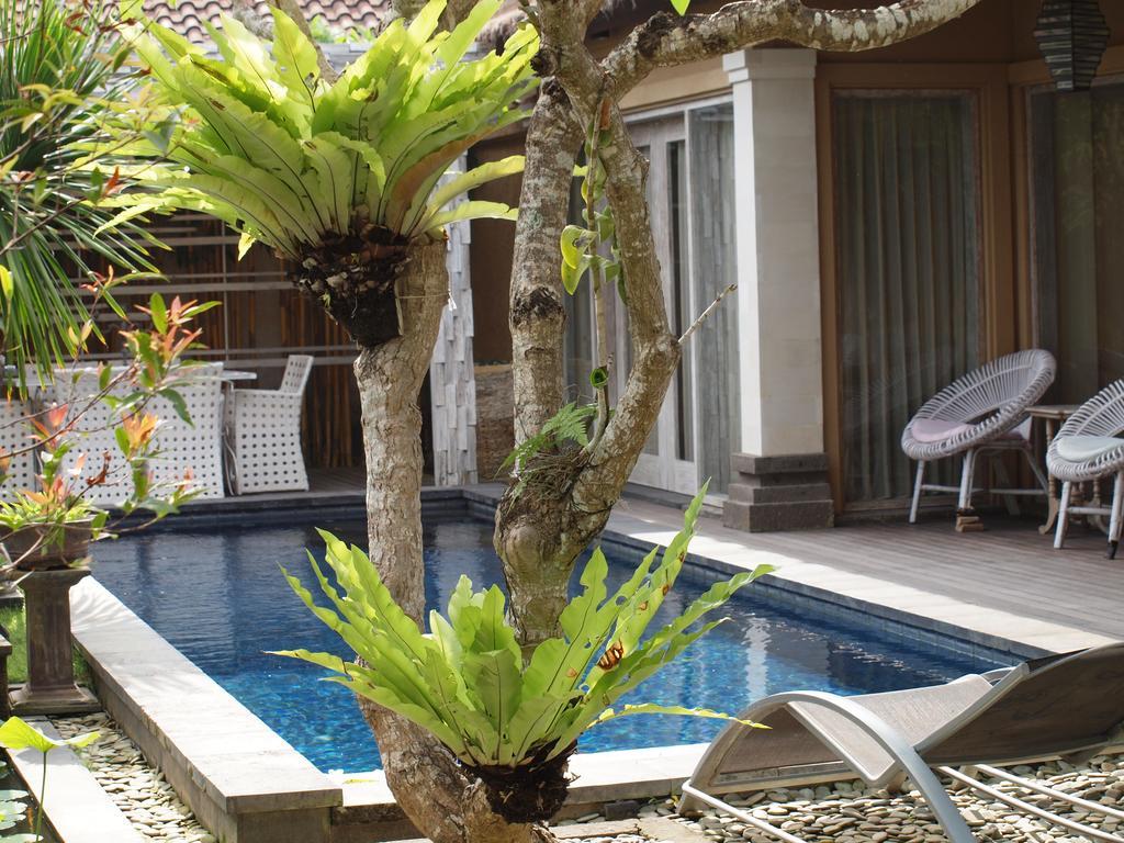 Bamboo Moon Villas Sanur Exterior foto